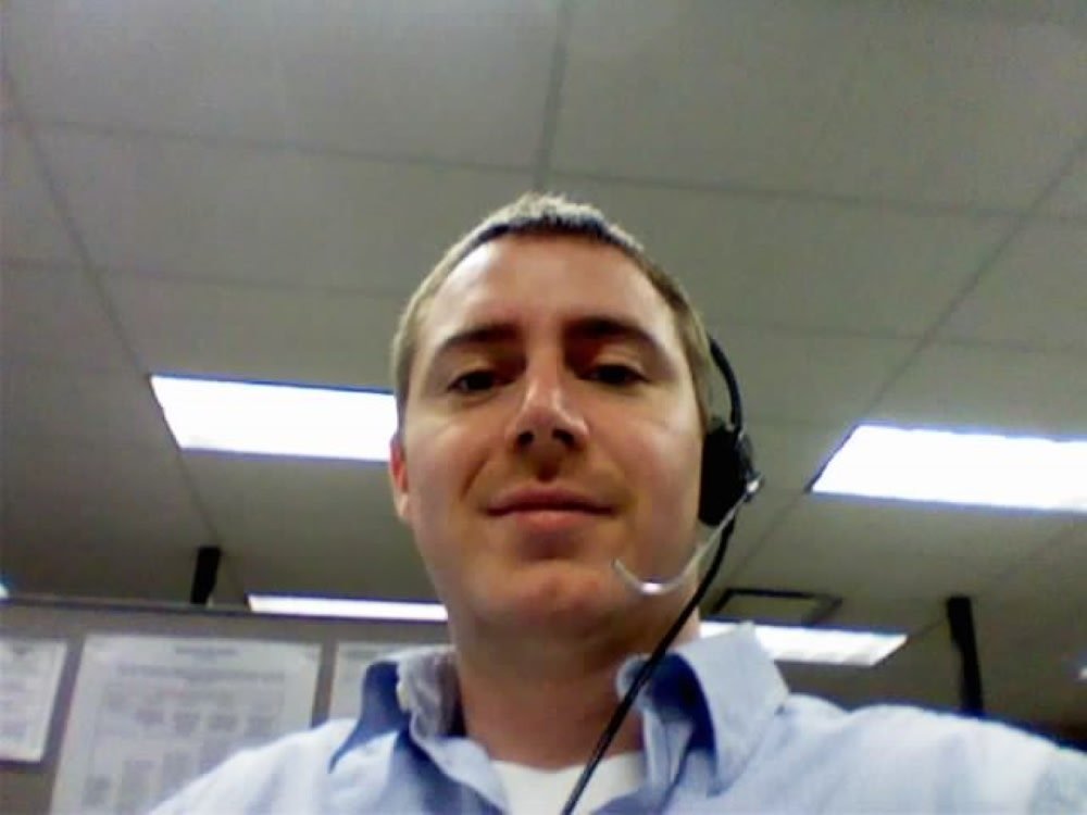 Communicating with English-Speaking Customer Support for Better Service